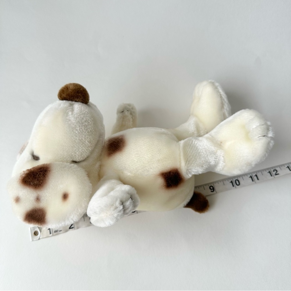 Snoopy Plush - Picture 6 of 7